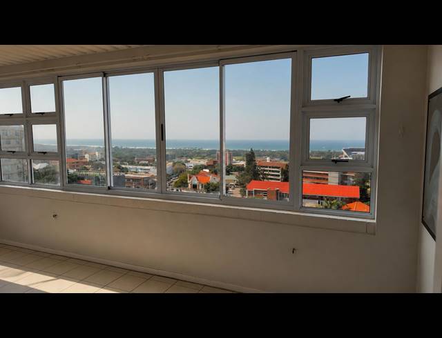 2.5 BEDROOM FLAT TO LET IN MORNINGSIDE